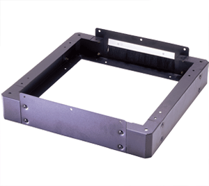 M11PNT68G (M44 CRB68) - Цоколь для напольных шкафов Universal Line (DG-Rack) - 600x800 мм